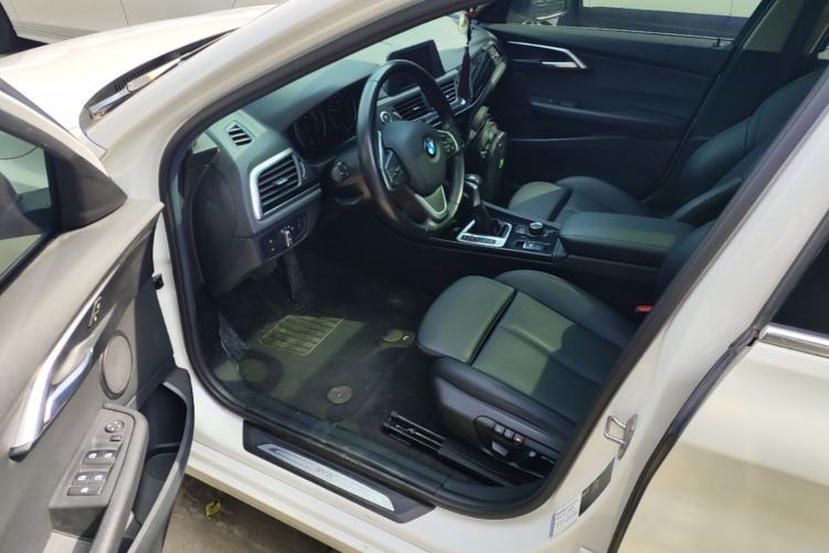 Used BMW 1 Series 2018 Facelifted 118i Sport Edition Left Front Seat