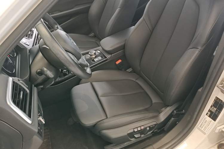 Used BMW 1 Series 2018 118i Design Package Edition Left Front Seat