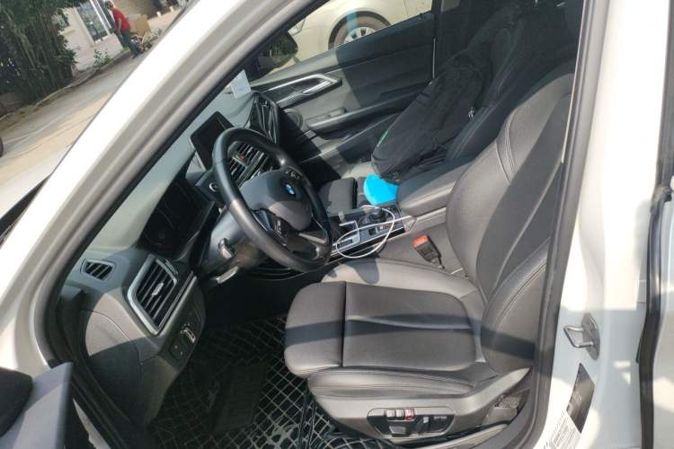Used BMW 1 Series 2018 118i Sport Edition Left Front Seat
