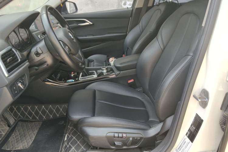 Used BMW 1 Series 2018 Facelifted 118i Design Package Edition Left Front Seat