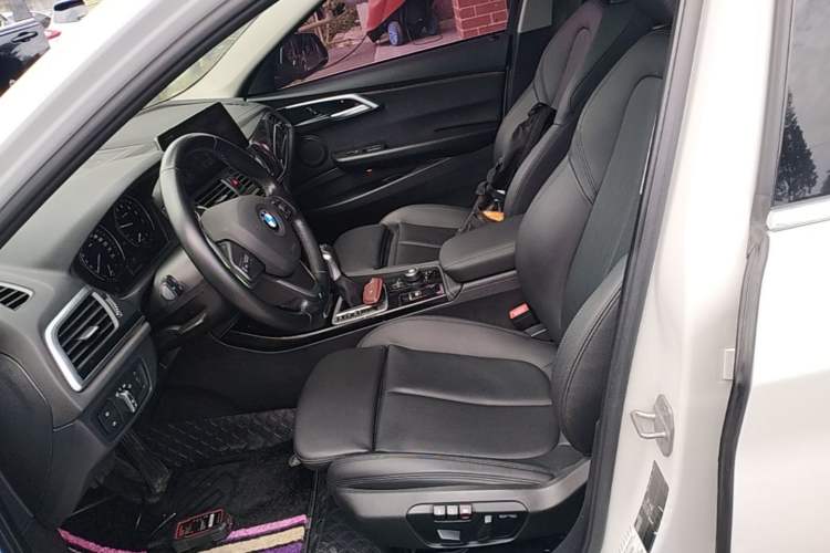 Used BMW 1 Series 2018 118i Sport Edition Left Front Seat