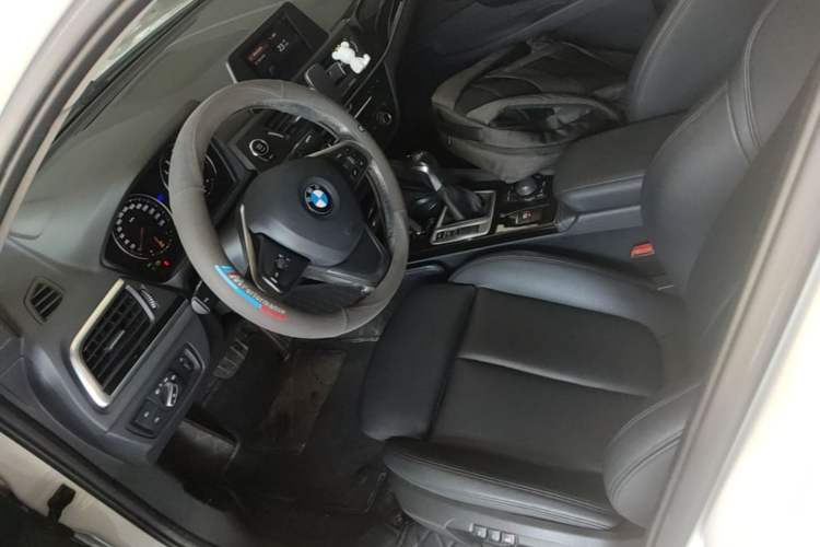 Used BMW 1 Series 2018 118i Sport Edition Left Front Seat