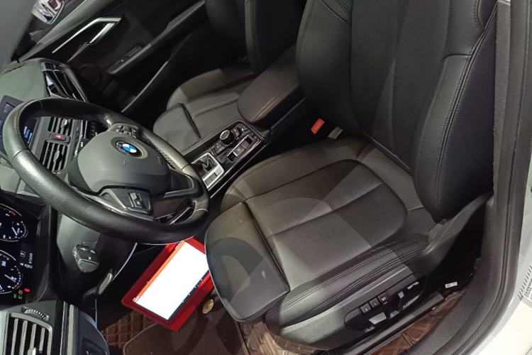 Used BMW 1 Series 2018 Facelifted 118i Sport Edition Left Front Seat