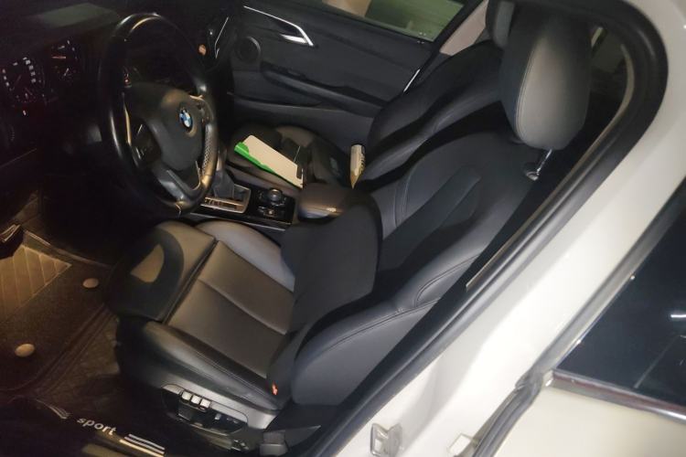 Used BMW 1 Series 2018 118i Sport Edition Left Front Seat