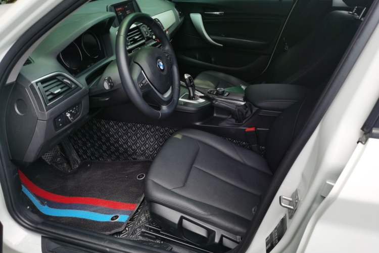 Used BMW 1 Series 2018 118i Leading Model Left Front Seat