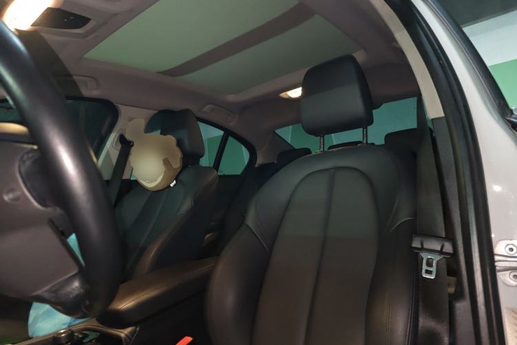 Used BMW 1 Series 2018 118i Sport Edition Left Front Seat