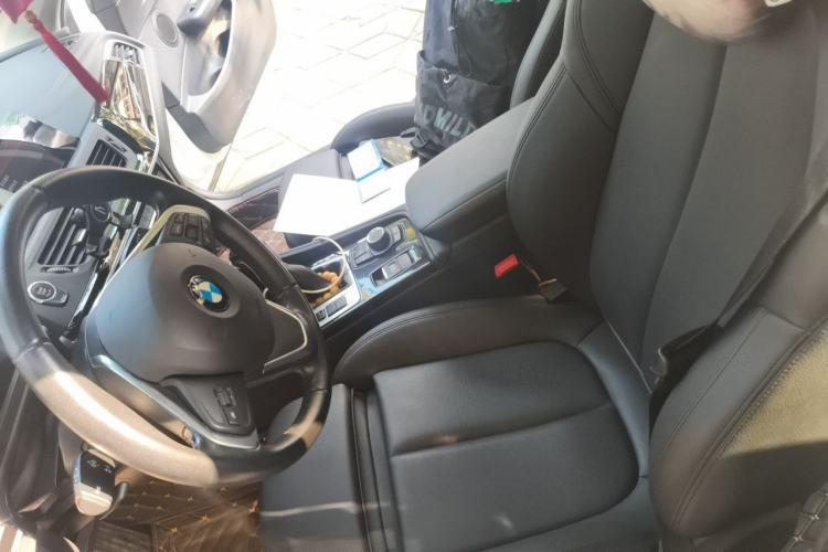 Used BMW 1 Series 2018 118i Sport Edition Left Front Seat