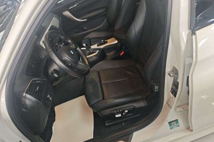 Used BMW 1 Series 2018 120i M Sport Package Left Front Seat