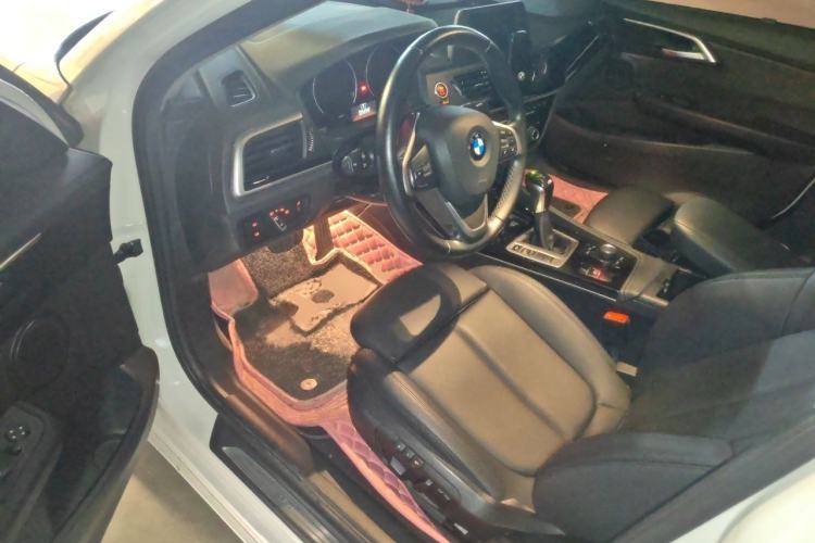 Used BMW 1 Series 2018 118i Sport Edition Left Front Seat