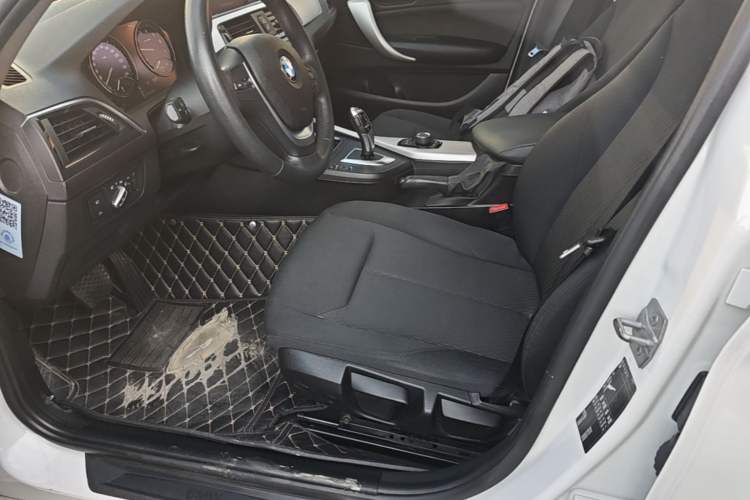 Used BMW 1 Series 2018 118i Leading Model Left Front Seat