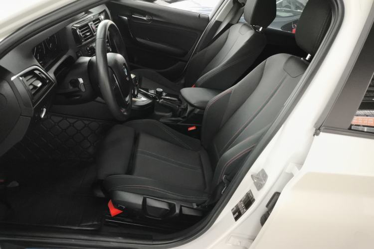 Used BMW 1 Series 2018 118i Sport Design Package Left Front Seat