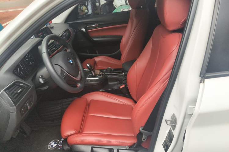 Used BMW 1 Series 2018 118i Sport Design Package Left Front Seat
