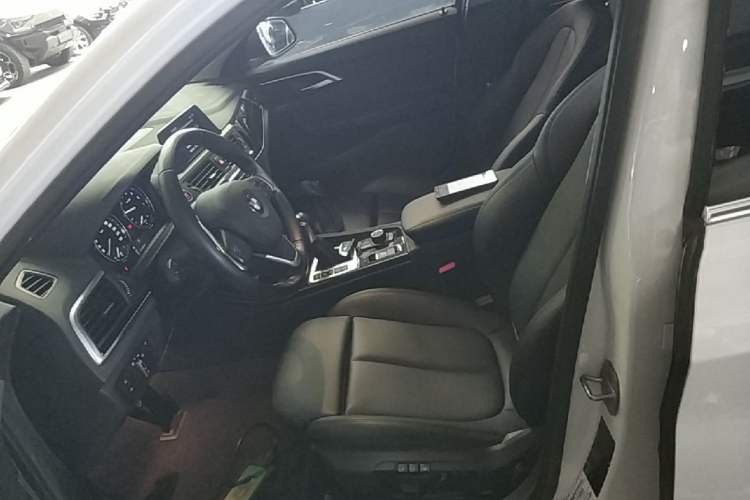 Used BMW 1 Series 2018 118i Sport Edition Left Front Seat