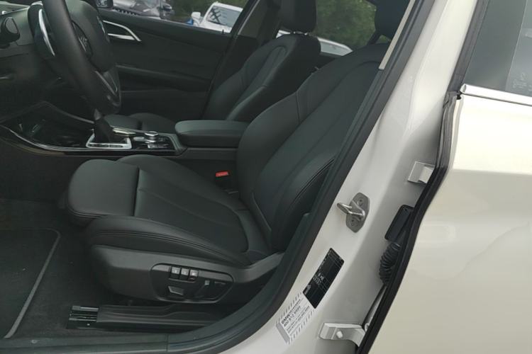 Used BMW 1 Series 2018 120i Design Package Model Left Front Seat