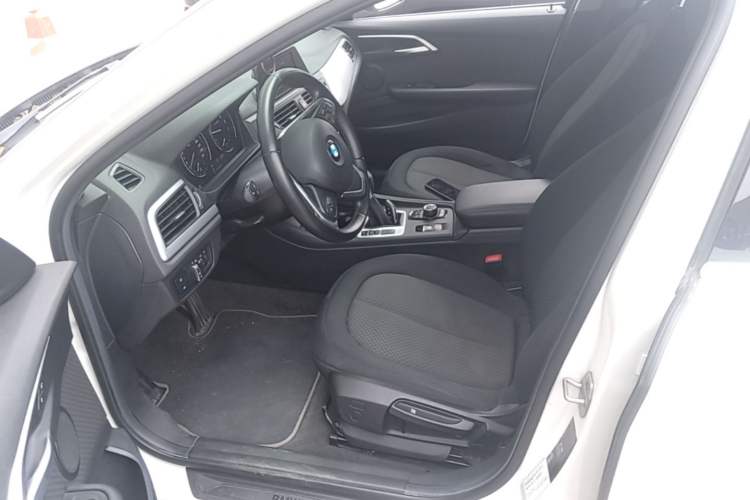 Used BMW 1 Series 2018 118i Fashion Model Left Front Seat