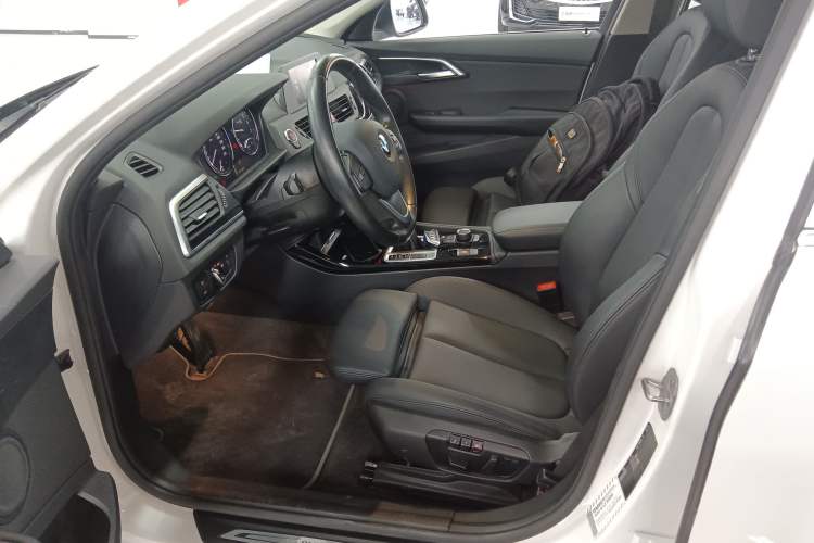 Used BMW 1 Series 2018 118i Sport Edition Left Front Seat