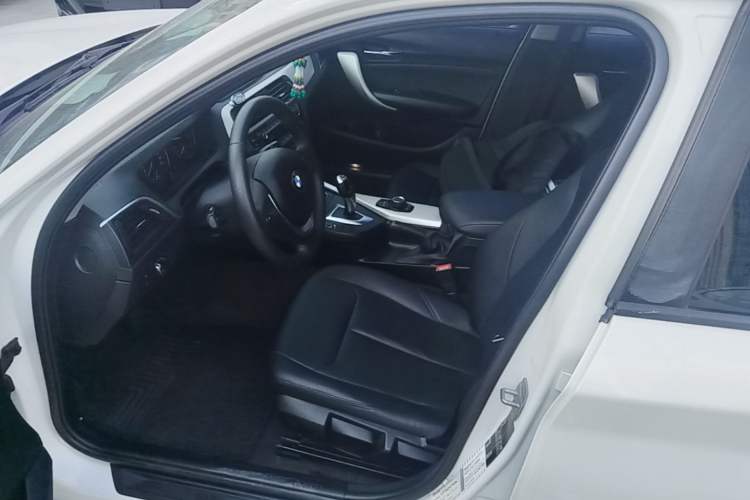Used BMW 1 Series 2018 118i Leading Model Left Front Seat