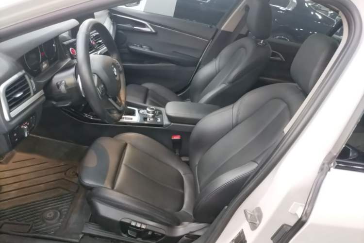 Used BMW 1 Series 2018 120i Design Package Model Left Front Seat