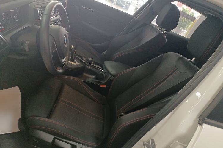 Used BMW 1 Series 2018 118i Sport Design Package Left Front Seat