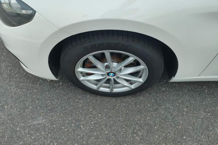 Used BMW 1 Series 2018 118i Fashion Model Left Front Wheel Hub