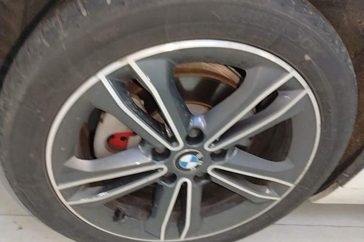 Used BMW 1 Series 2018 118i Sport Edition Left Front Wheel Hub