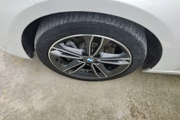 Used BMW 1 Series 2018 Facelifted 118i Sport Edition Left Front Wheel Hub