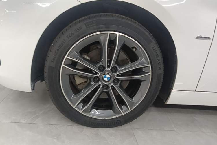 Used BMW 1 Series 2018 118i Sport Edition Left Front Wheel Hub