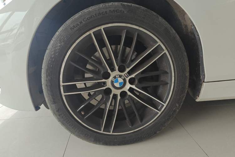 Used BMW 1 Series 2018 120i M Sport Package Left Front Wheel Hub
