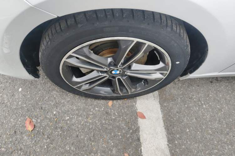 Used BMW 1 Series 2018 Facelifted 118i Sport Edition Left Front Wheel Hub
