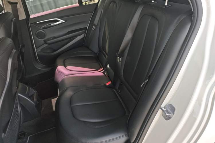 Used BMW 1 Series 2018 118i Sport Edition Left Rear Seat