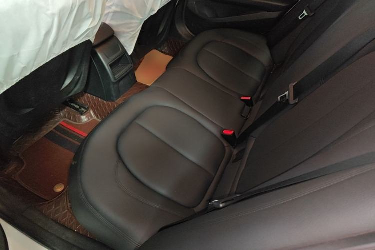Used BMW 1 Series 2018 Revised 118i Fashion Edition Left Rear Seat