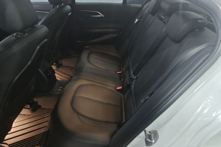 Used BMW 1 Series 2018 120i Design Package Model Left Rear Seat