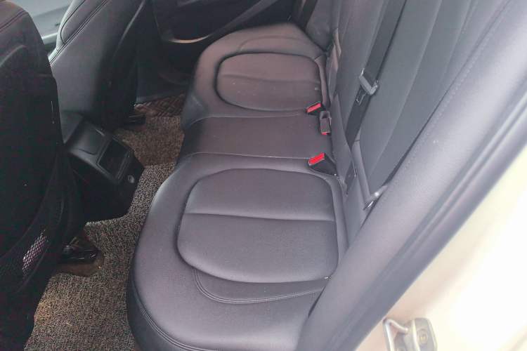 Used BMW 1 Series 2018 118i Sport Edition Left Rear Seat