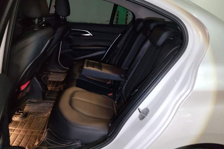 Used BMW 1 Series 2018 118i Design Package Edition Left Rear Seat