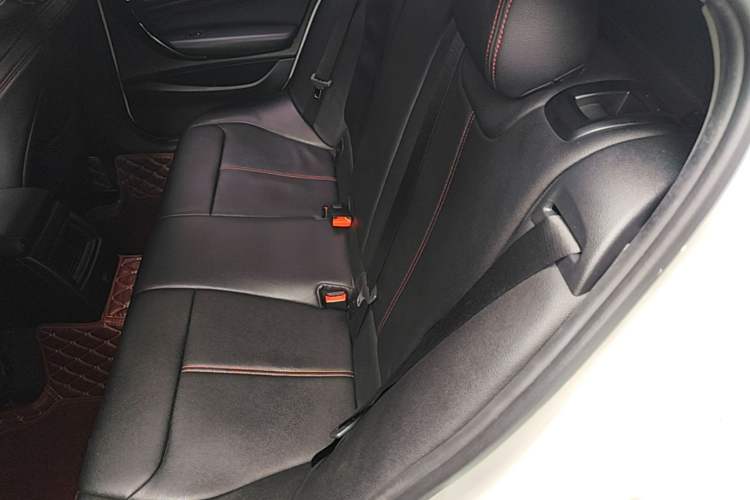 Used BMW 1 Series 2018 118i Sport Design Package Left Rear Seat