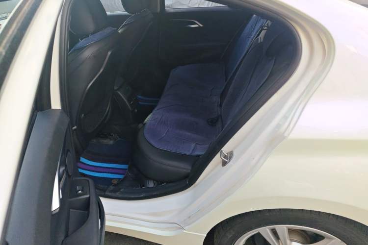 Used BMW 1 Series 2018 118i Design Package Edition Left Rear Seat