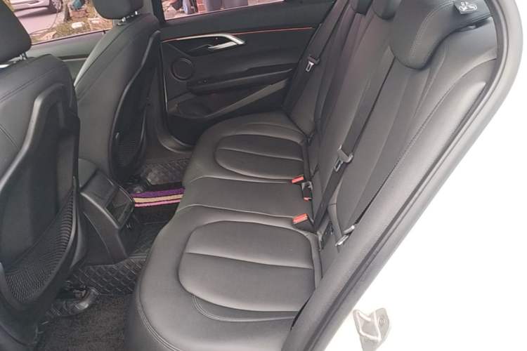 Used BMW 1 Series 2018 118i Sport Edition Left Rear Seat