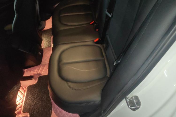 Used BMW 1 Series 2018 118i Sport Edition Left Rear Seat