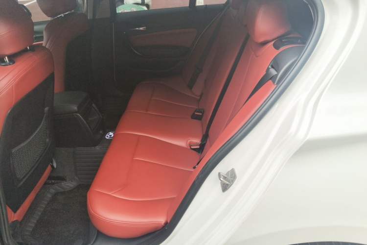 Used BMW 1 Series 2018 118i Sport Design Package Left Rear Seat
