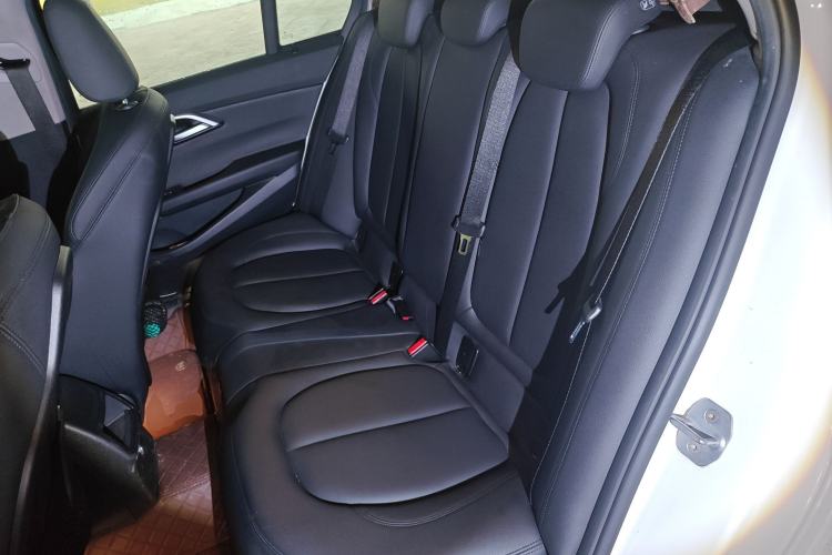 Used BMW 1 Series 2018 118i Sport Edition Left Rear Seat
