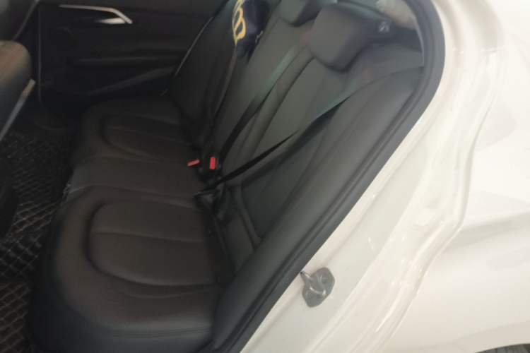 Used BMW 1 Series 2018 Revised 118i Fashion Edition Left Rear Seat