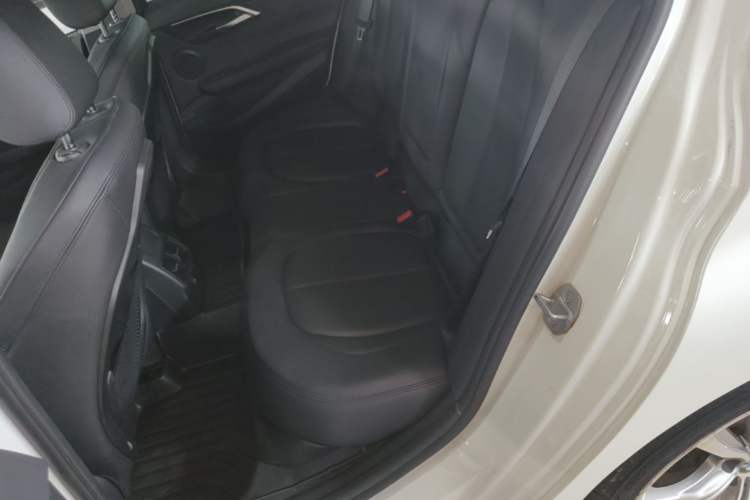 Used BMW 1 Series 2018 120i Design Package Model Left Rear Seat