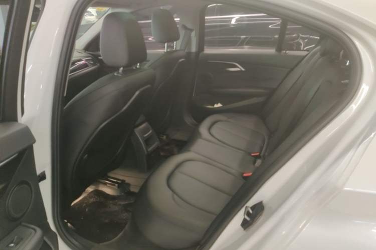 Used BMW 1 Series 2018 118i Sport Edition Left Rear Seat