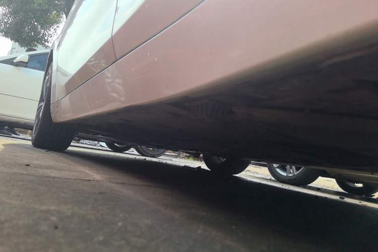 Used BMW 1 Series 2018 118i Sport Edition Left Side Sill