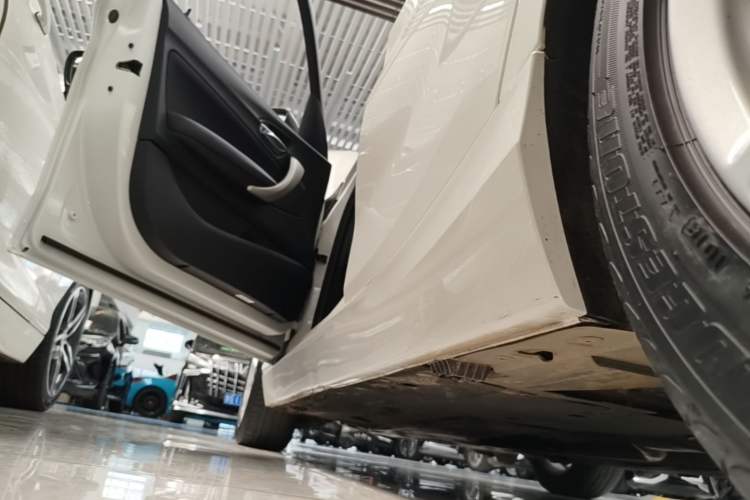 Used BMW 1 Series 2018 118i Leading Model Left Side Sill