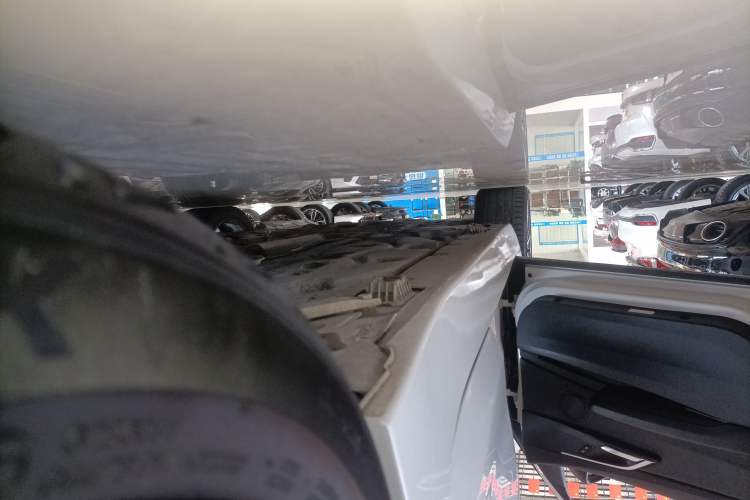 Used BMW 1 Series 2018 118i Sport Edition Left Side Sill