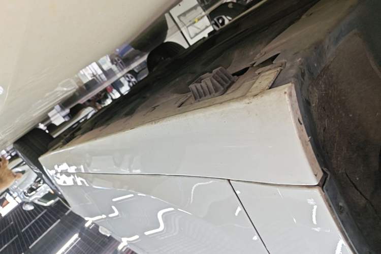 Used BMW 1 Series 2018 118i Sport Edition Left Side Sill