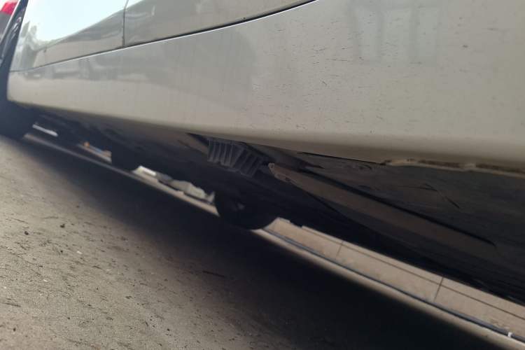 Used BMW 1 Series 2018 Facelifted 118i Sport Edition Left Side Sill