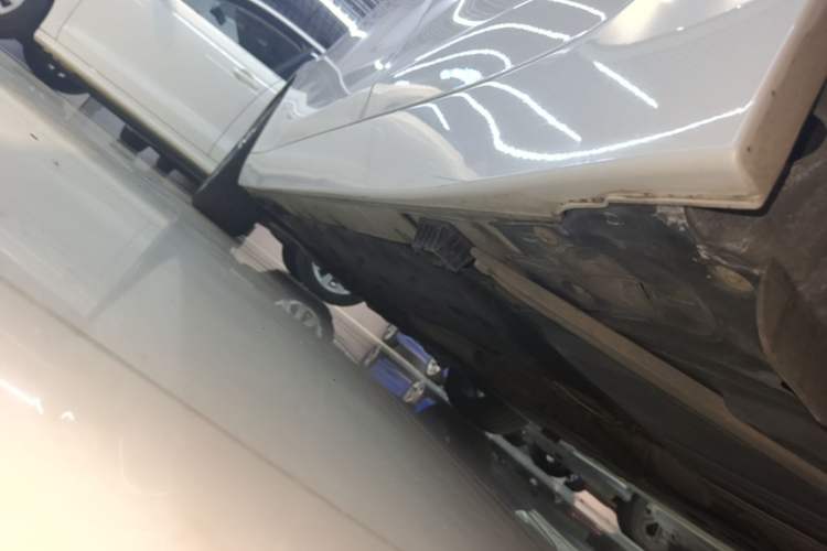 Used BMW 1 Series 2018 118i Sport Edition Left Side Sill