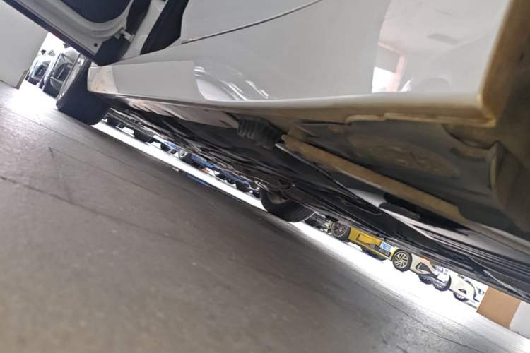 Used BMW 1 Series 2018 Revised 118i Fashion Edition Left Side Sill
